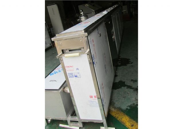 線(xiàn)材用超聲波清洗機(jī)